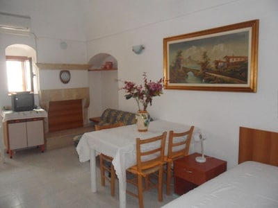 Lovely air-conditioned apartment in the heart of Peschici
