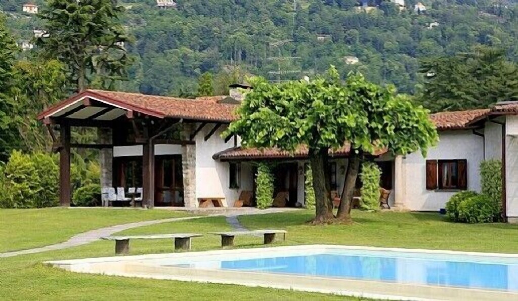 Picture of villa