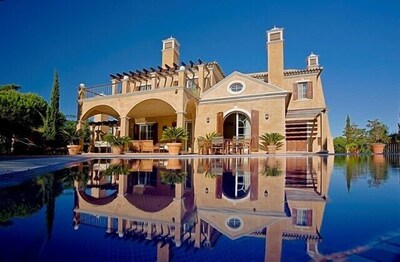 Picture of villa