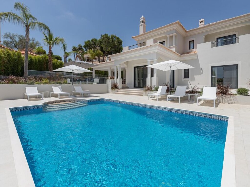 Picture of villa