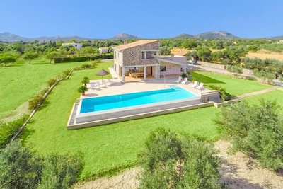 Picture of villa
