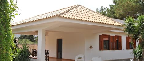 Esterno villa Messi