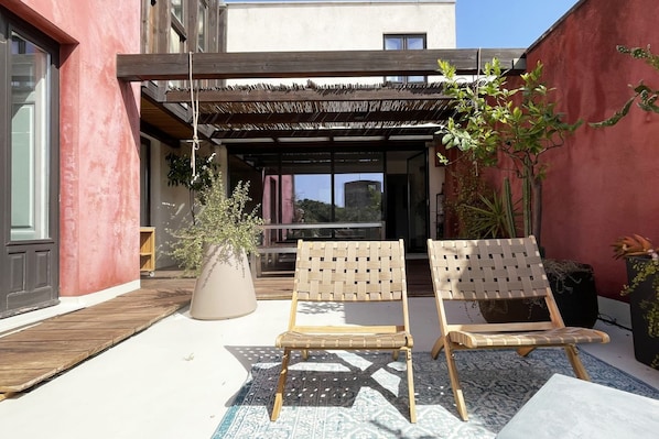 Terrace/patio