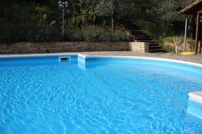 Haus “Spoleto” - Villa di Castello befindet sich in ein Oliven Garten.