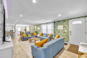 Living room with 75 inch TV perfect for movie nights 