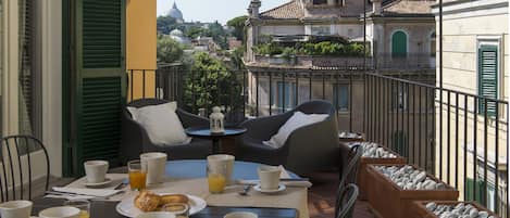 The terrace with wonderful view on Saint Peter and Trastevere roofs 