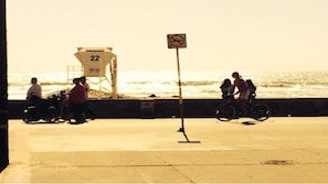 Beach and boardwalk just ~ 40 feet away.