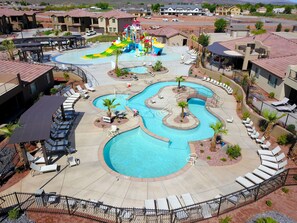 You will love it here! Full access to the lazy river and slides
