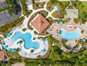 Vista Cay Pool