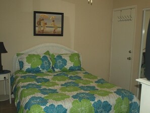 2nd bedroom with queen bed, TV with DVD player (not cable connected)