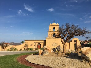 Welcome home to Montecristo! A unique development within a resort named Quivira