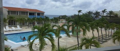 Lighthouse Beach Resort
Pool and Ocean