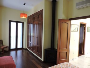 Main bedroom