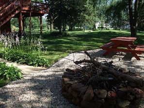 Picnic area, view of 3 acres that Lodge sits on