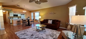 Living / dining / kitchen