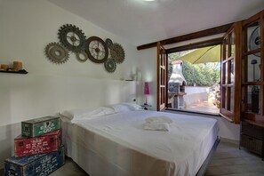 double bedroom