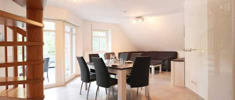 Haus am Meer App.7- Blick durchs Appartement