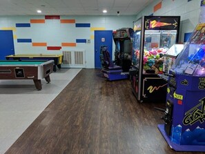 Spielezimmer