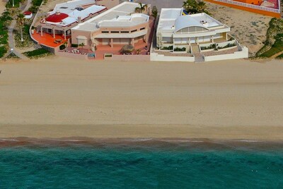 Lujosa casa frente a la playa INCREÍBLES VISTAS Capacidad 12, 3Br / 3Ba Amplio y elegante