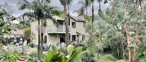 Welcome to the private, Jungle House! Set back off the street in a little canyon