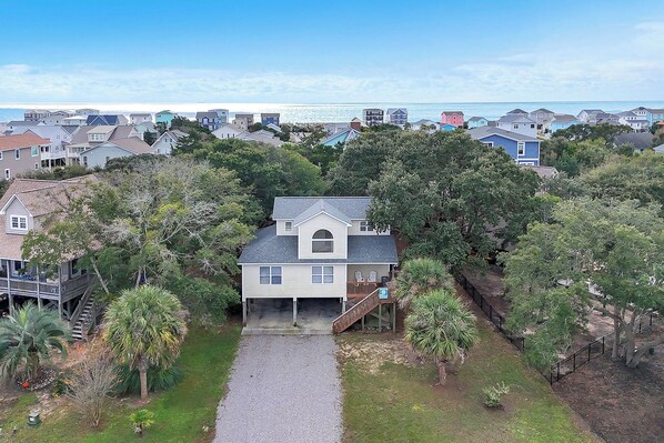 Exterior - Front / Overlooking the Ocean