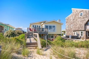 Exterior - Oceanfront / Beach Access