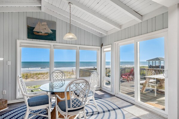 Sun room / View - 1st Level Southeast