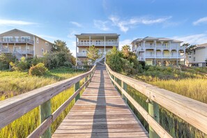 Exterior - Intracoastal Waterway