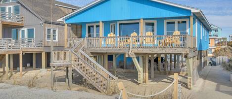 Exterior - Oceanfront / Beach Access