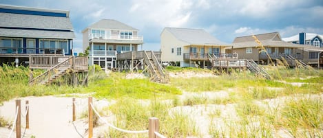 Beach Access / Exterior - Oceanfront (Summer time)