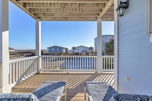 Side Covered Deck - 1st Level