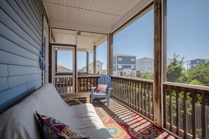 Side Screened Porch - 1st Level