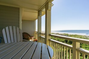 Covered Porch / View