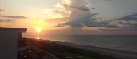 Beach/ocean view