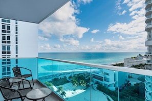 balcony