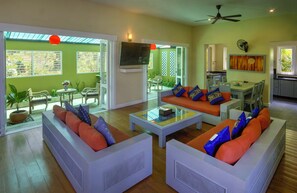 Exotic Living area with attached Garden Conservatory
