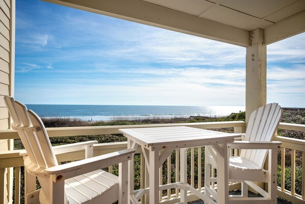 Covered Porch / View