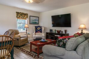 Living Area - Southeast