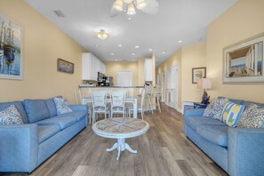 Living Room - Northwest
