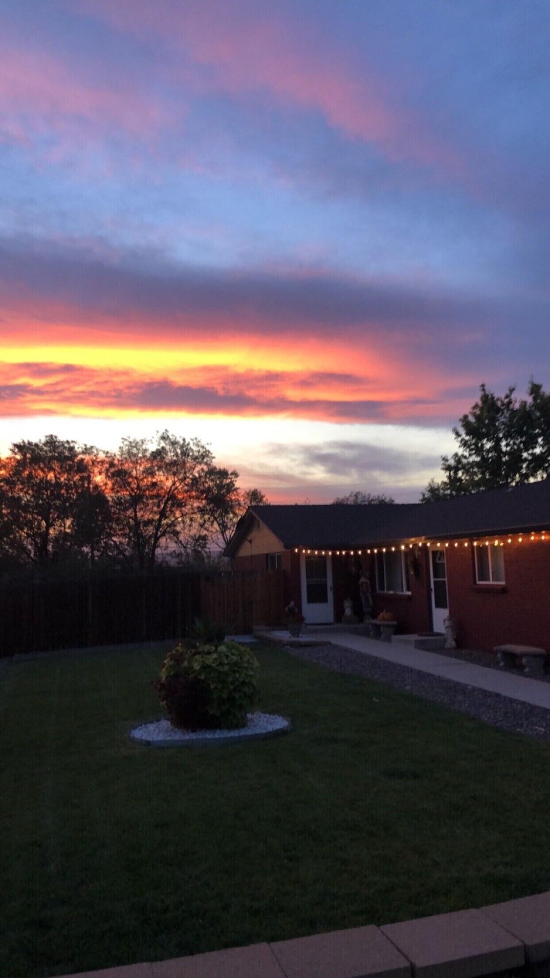 Most central location in Denver! 5 mins to EVERY major highway! Mtn & lake view!