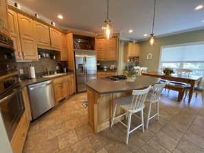 Open kitchen to cook and enjoy your company.
