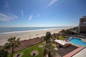 Large balcony to relax and enjoy the amazing ocean front view