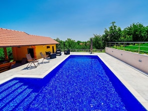 Swimming Pool, Property, Real Estate, House, Building, Home, Estate, Architecture, Leisure, Design