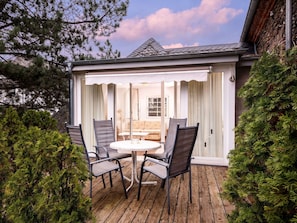 Ciel, Bâtiment, Neige, Maison, Fenêtre, Arbre, Pente, Porte, Gelé, Chalet