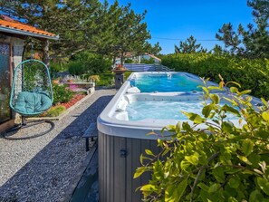Blau, Schwimmbad, Eco Hotel, Resort, Garten, Freizeit, Landscaping, Gartenmöbel, Schatten, Garten
