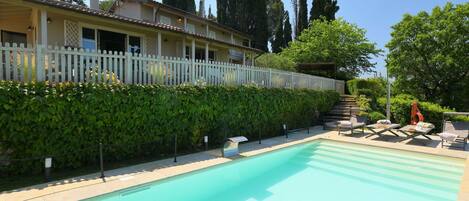 Swimming Pool, Property, Real Estate, House, Building, Vacation, Leisure, Estate, Villa, Grass