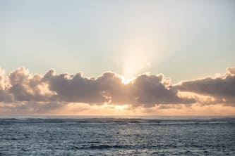 Oceanfront Romantic Couple's Getaway with Private Beach w/ Full Living Amenities