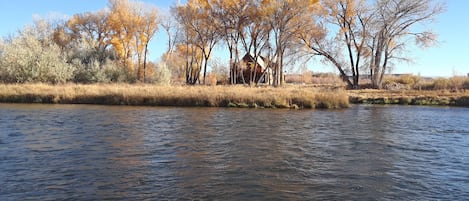 Property spans bank to bank...full access to wading!