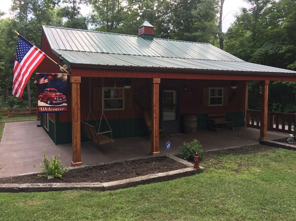 Cozy Cabin 1!