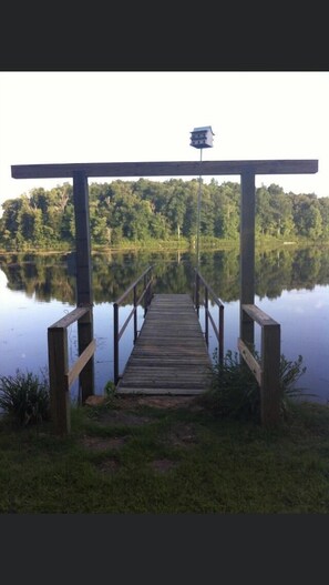 Dock
